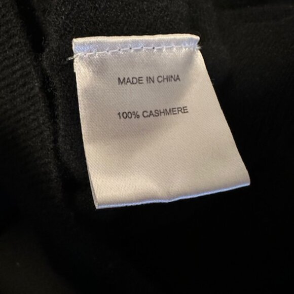 Quince Black Cashmere Sweater - Picture 4 of 5